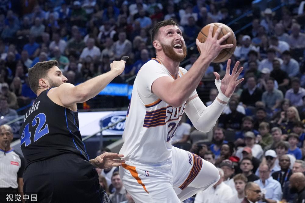 织进攻架势 织进攻架势