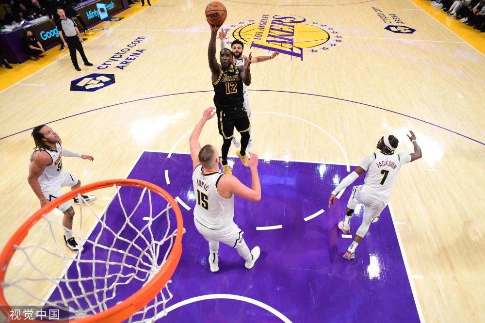 成為世界足 成為世界足